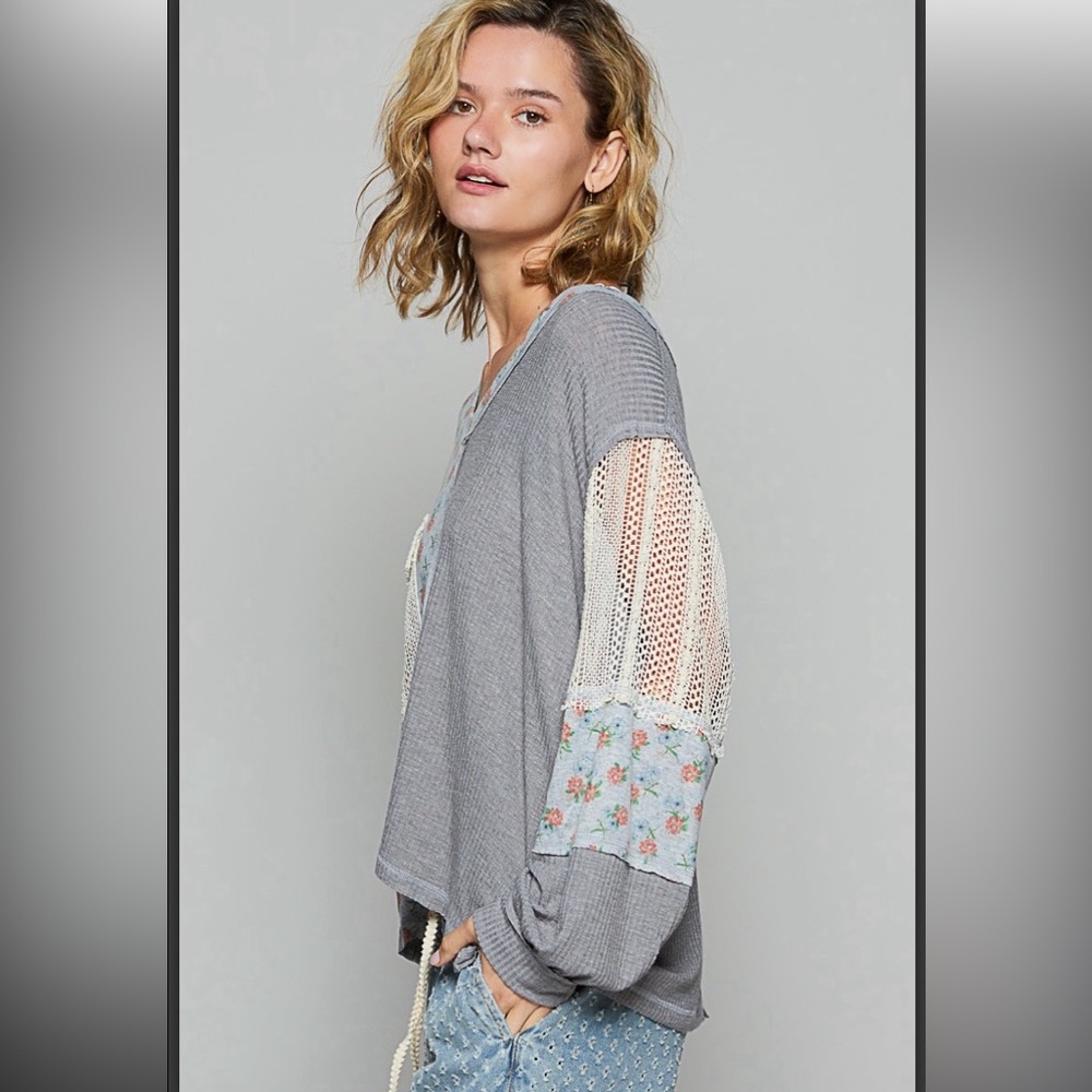 263 ❤️POL roomy fit V neck ribbed thermal top - Picture 4 of 5